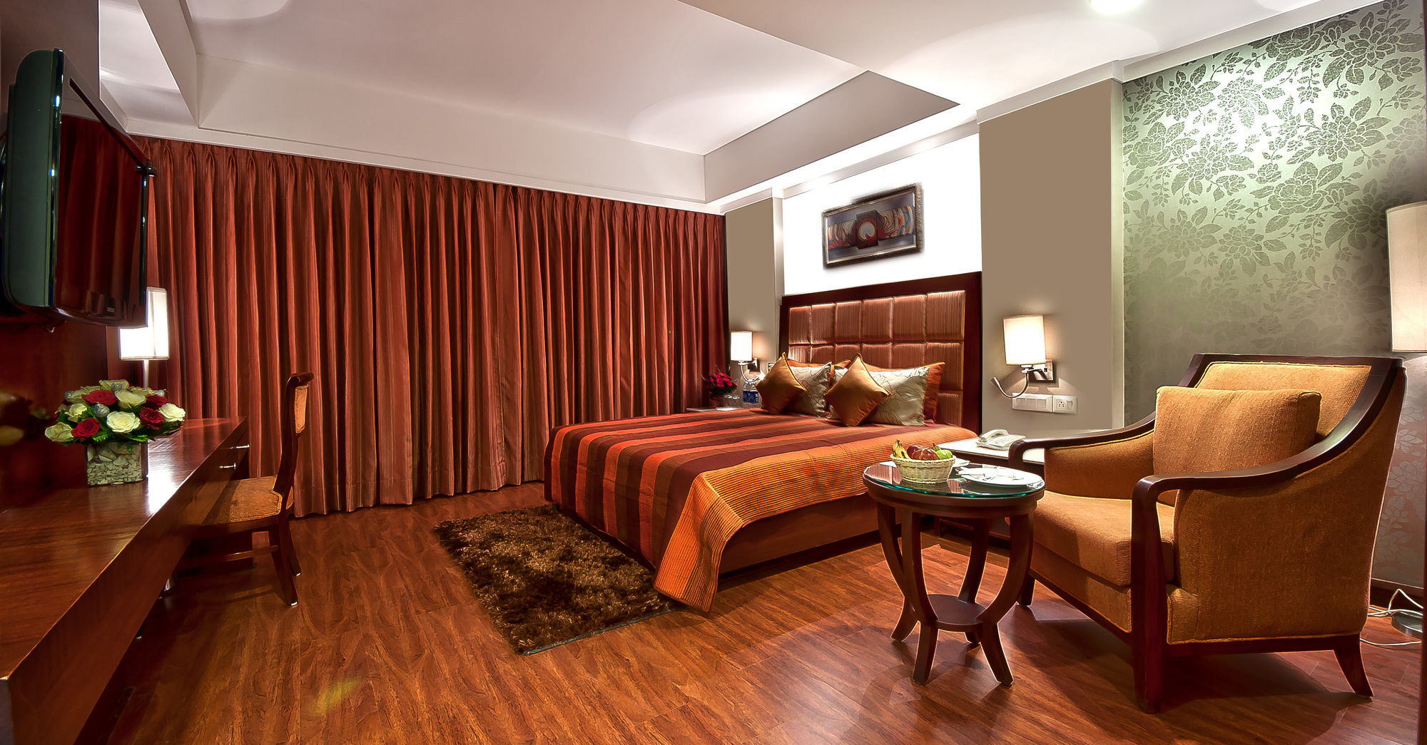 The Golden Plaza Hotel Panchkula Exterior foto